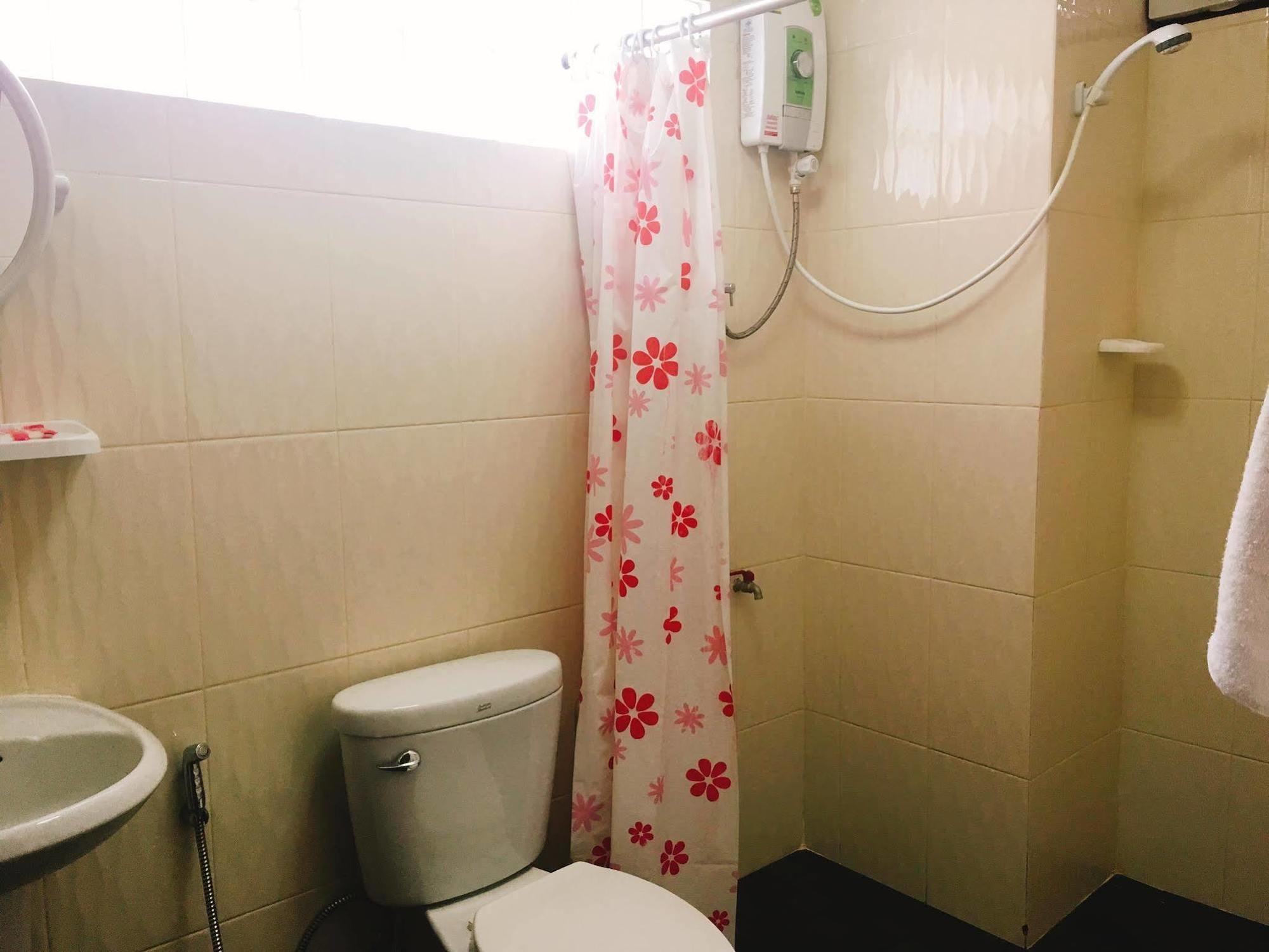 Bayern Guesthouse Ban Nongdouang Exterior foto
